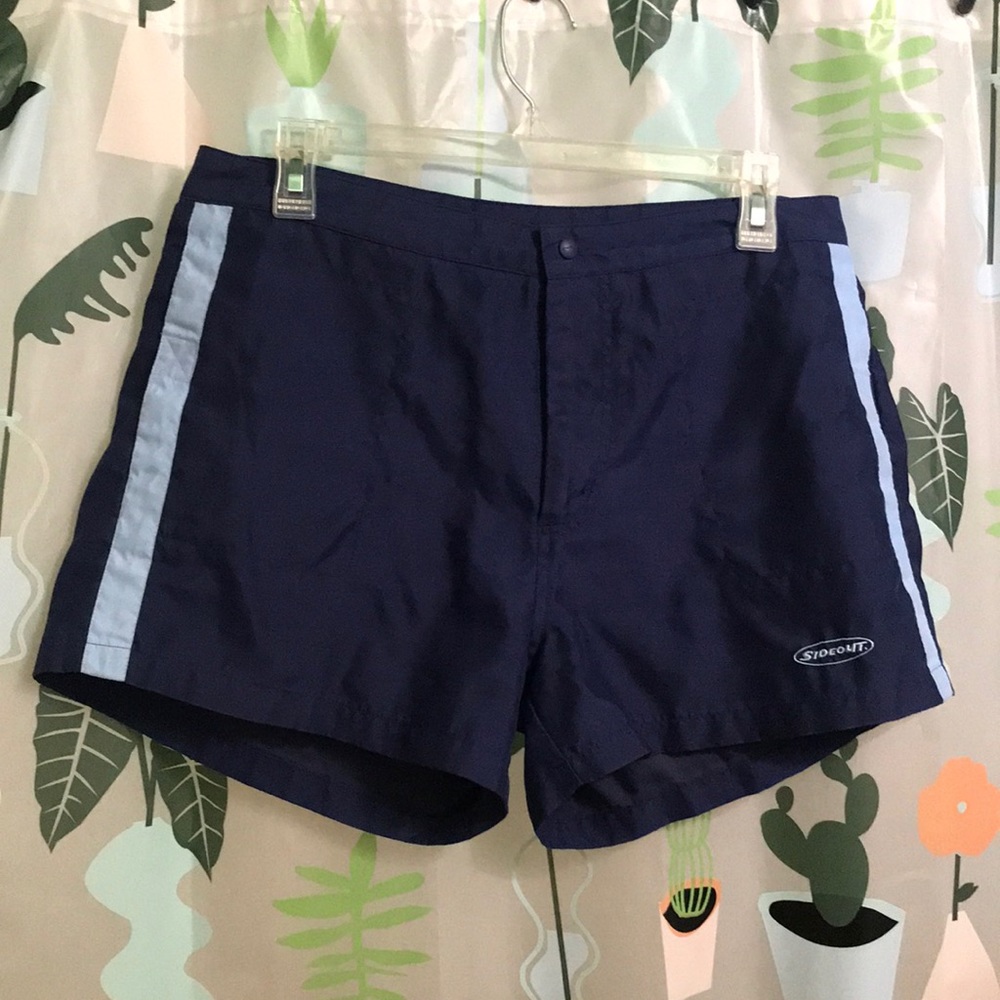 Sideout blue workout shorts W/4 pockets back pockets have Velcro closure